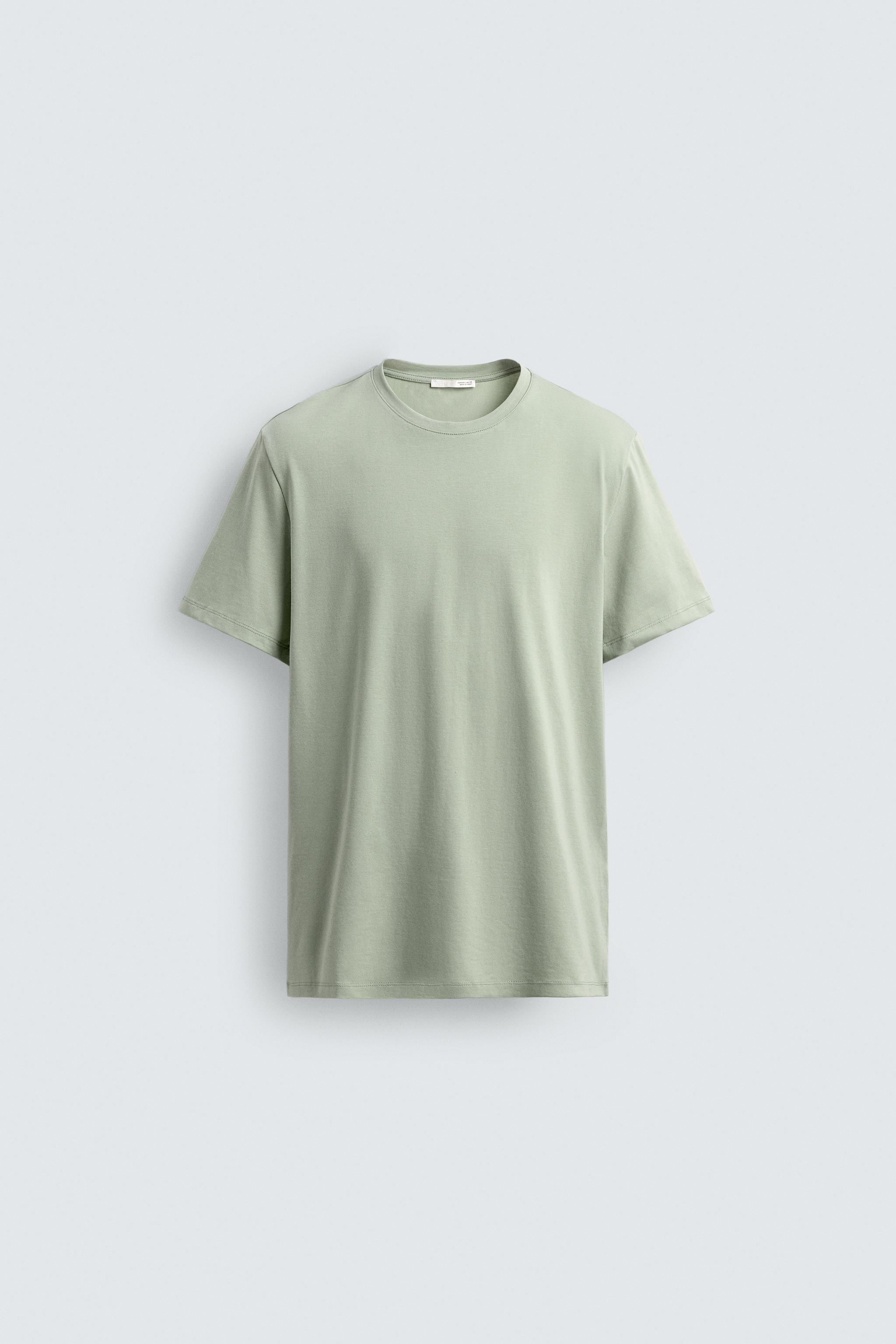 BASIC SLIM FIT T-SHIRT /01